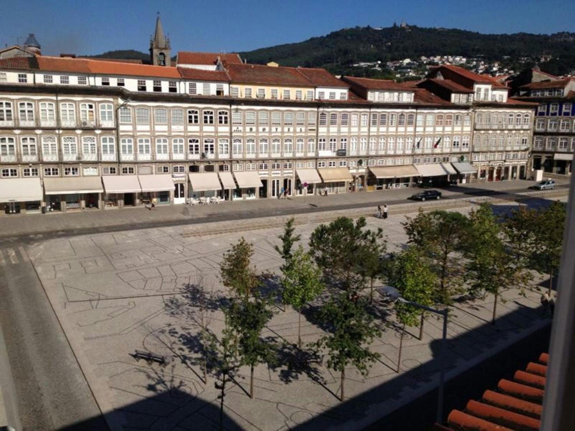 Emaj Boutique Hotel Guimarães Exteriör bild